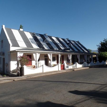 Die Dorpshuis Calitzdorp Esterno foto