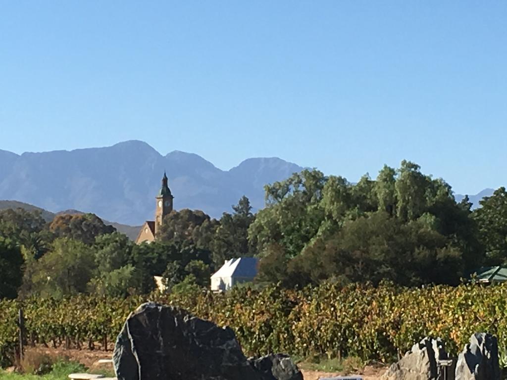 Die Dorpshuis Calitzdorp Esterno foto